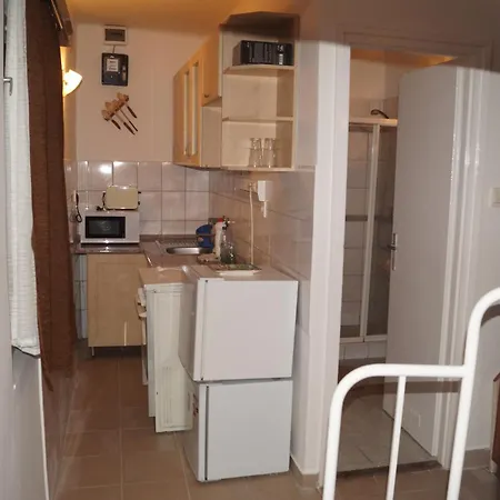 아파트 Hacienda Csaladbarat Vendeghaz