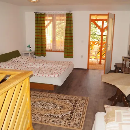Hacienda Csaladbarat Vendeghaz 아파트