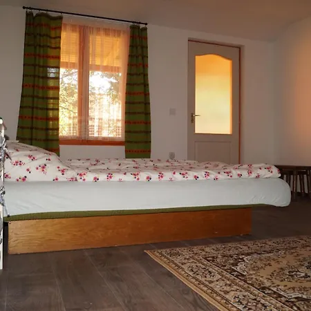 Hacienda Csaladbarat Vendeghaz 아파트