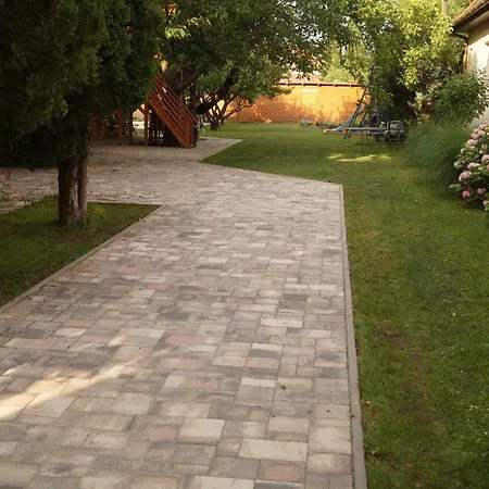 Hacienda Csaladbarat Vendeghaz 아파트